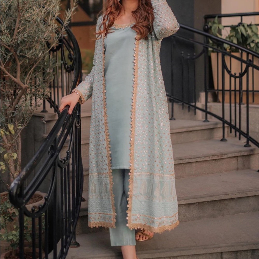 Pakistani Indian Designer Outfit Heavy Outfit NEW